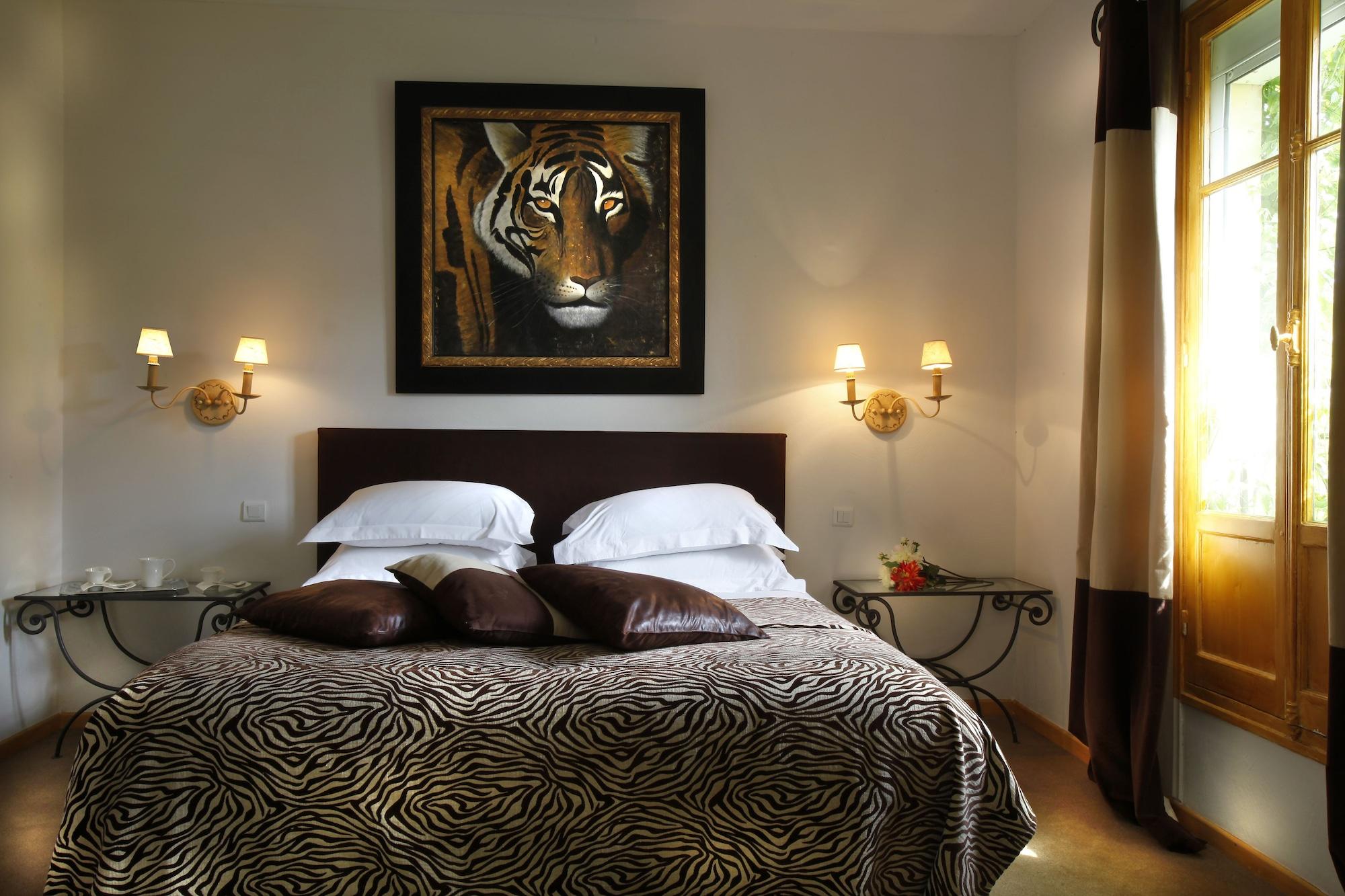 Hotel La Villa Sainte Valerie Adults Only Жуан-Ле-Пин Екстериор снимка