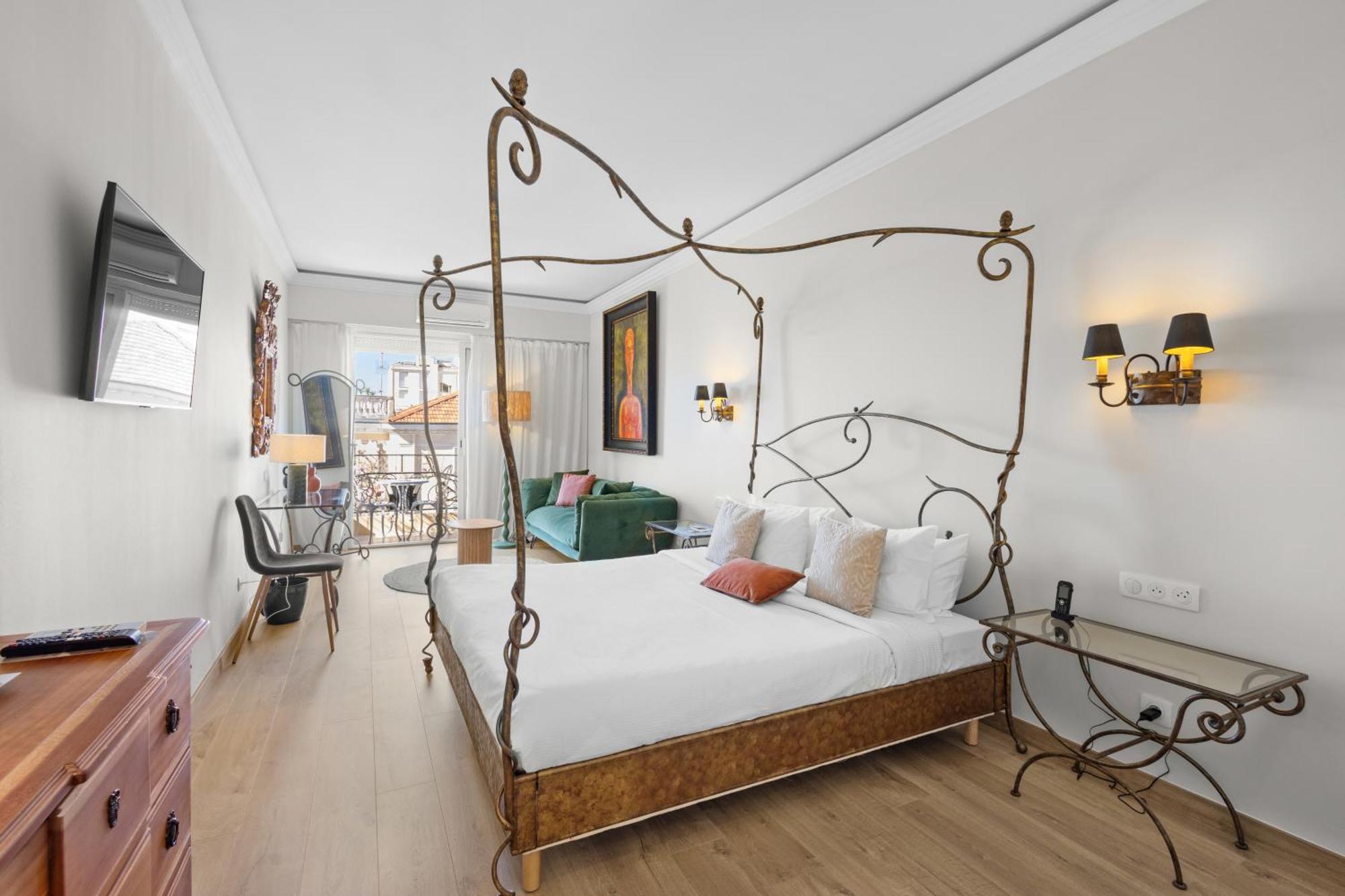 Hotel La Villa Sainte Valerie Adults Only Жуан-Ле-Пин Екстериор снимка