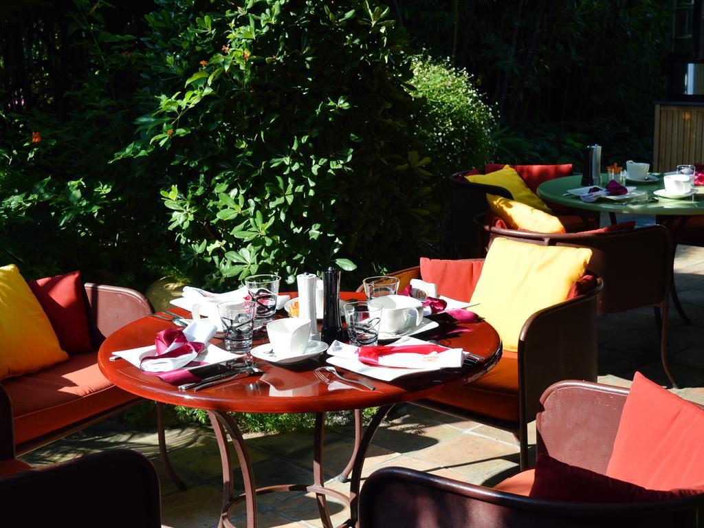 Hotel La Villa Sainte Valerie Adults Only Жуан-Ле-Пин Екстериор снимка